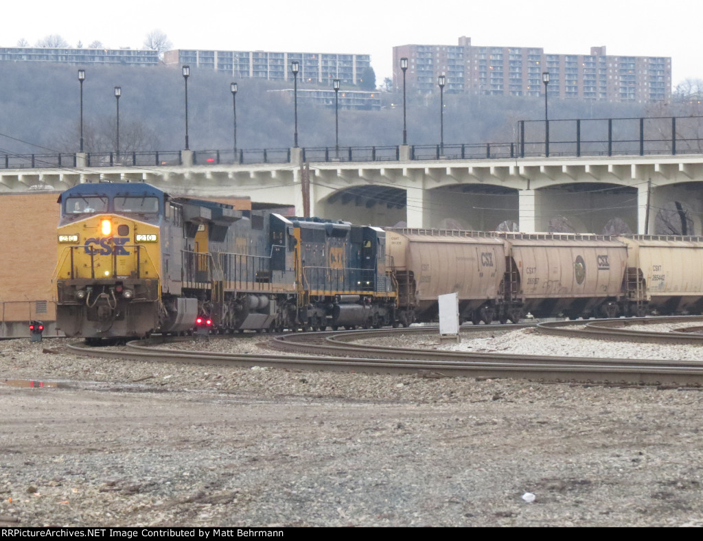 CSX 210
